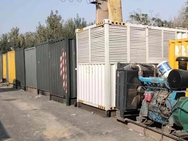 磐安200KW柴油发电机机组每小时油耗是多少?
